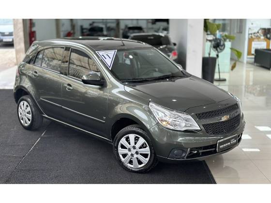 CHEVROLET AGILE 1.4 MPFI LT 8V FLEX 4P MANUAL CHEVROLET AGILE 1.4 MPFI LT 8V FLEX 4P MANUAL